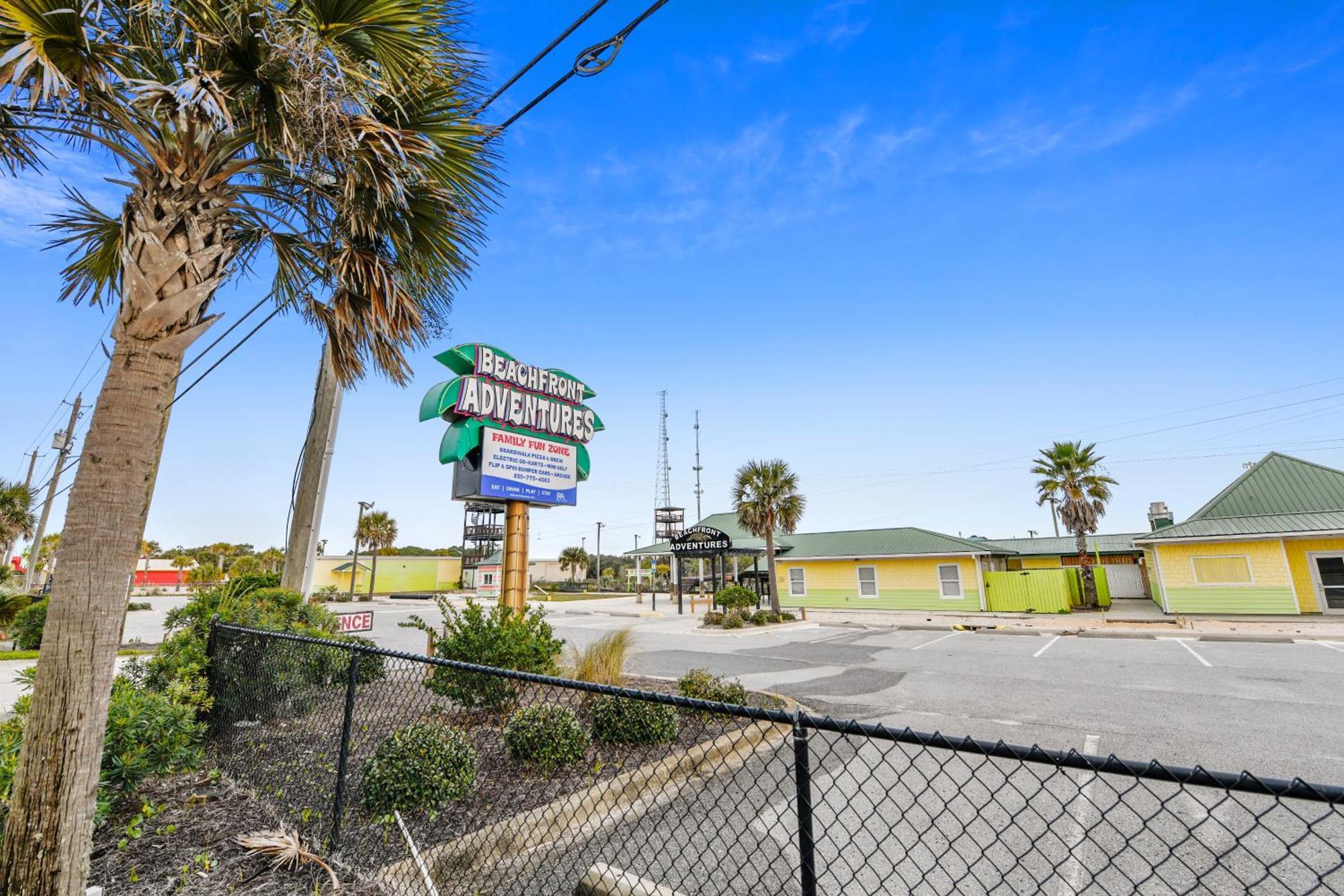 Emerald Beach #1227 By Book That Condo Panama City Beach Exterior photo